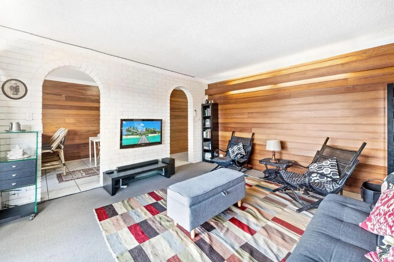 Anjuna, 2 Bedroom Apartment On Canal